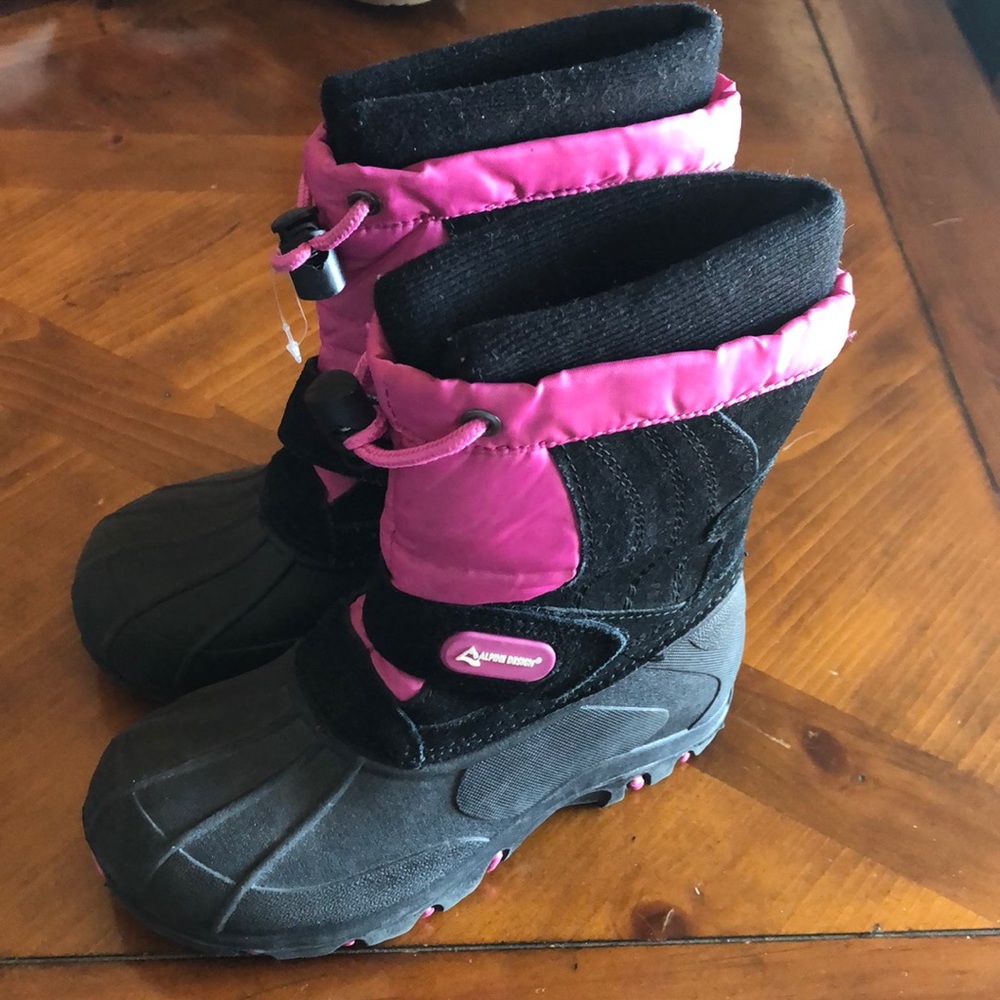 Girl’s Snow Boots